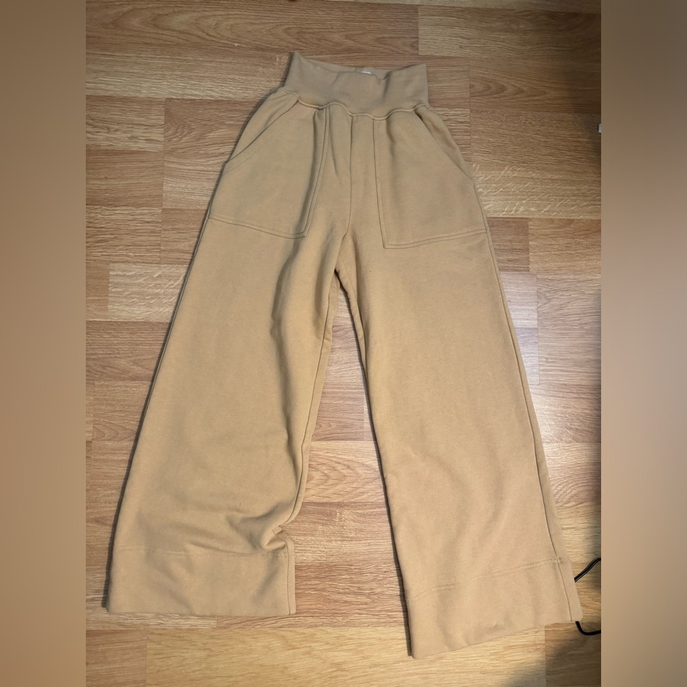 Veronica beard sweatpants. Brand new with tags. Size small
